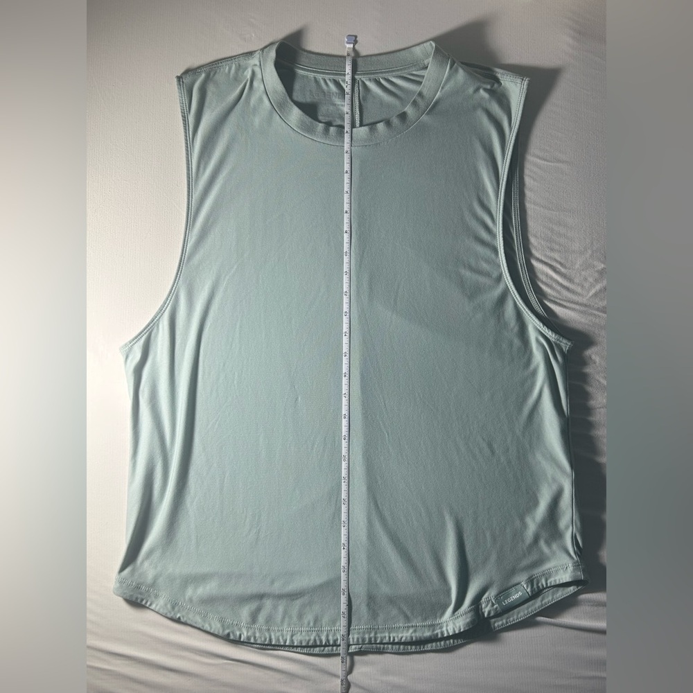 LEGENDS Men’s Sleeveless Light Blue Shirt Size Large